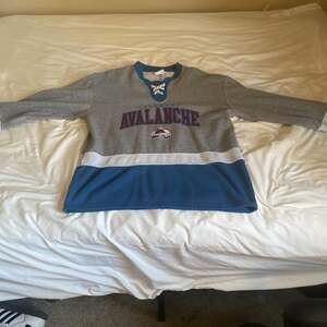 Vintage Colorado Avalanche NHL Hockey Jersey T-Shirt by Starter